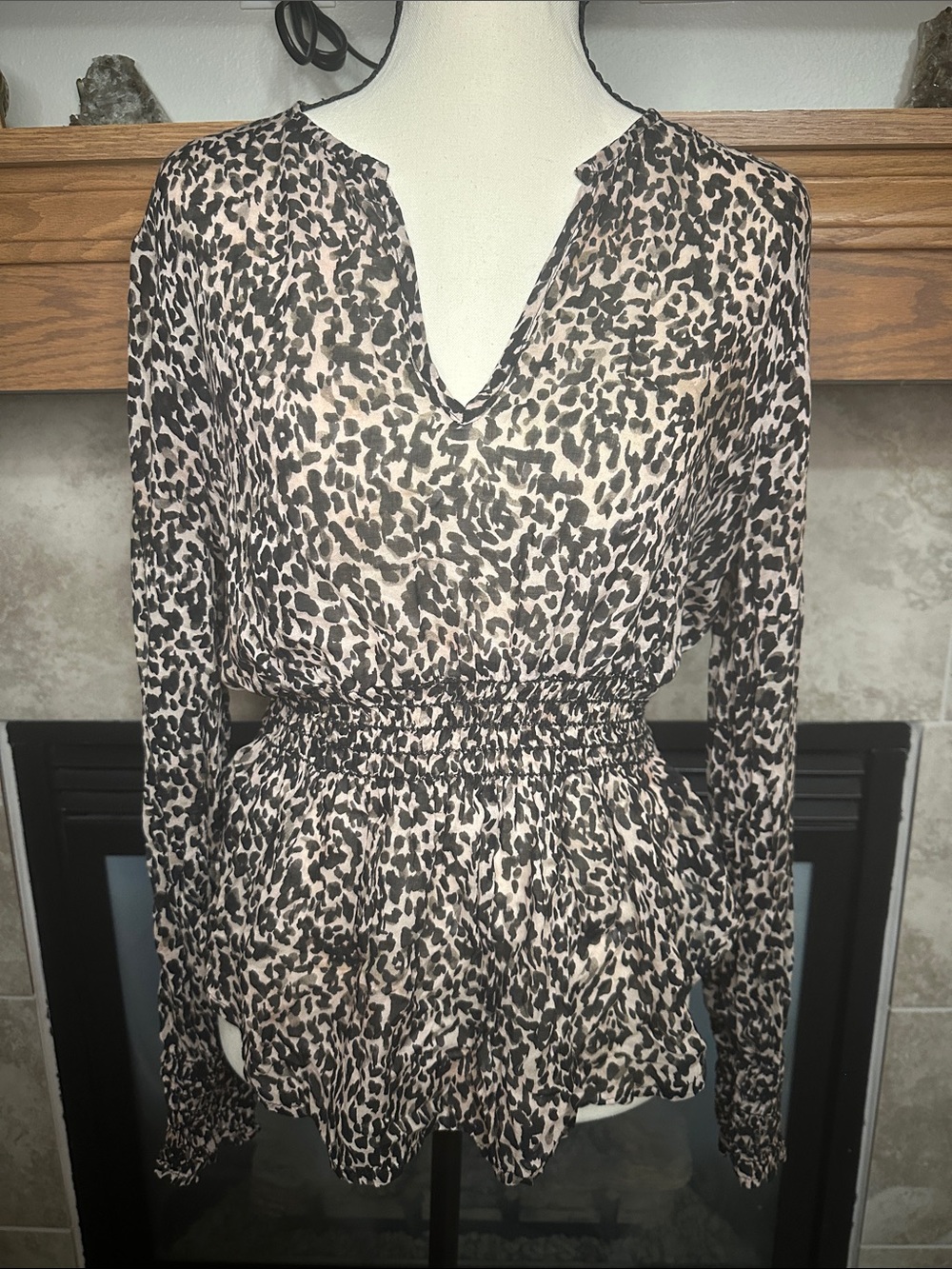 Cloth & Stone Anthropologie Leopard Print Top Smocked Peplum Blouse Size S